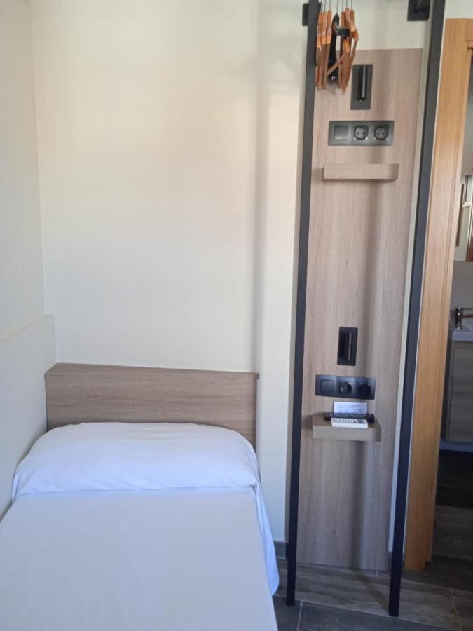 Hospedium Dlj Hostal Tematico Desde La Juderia Arjona ภายนอก รูปภาพ