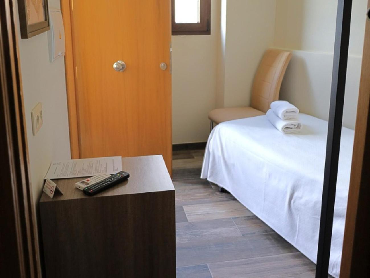 Hospedium Dlj Hostal Tematico Desde La Juderia Arjona ภายนอก รูปภาพ