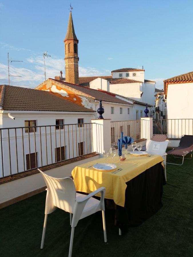 Hospedium Dlj Hostal Tematico Desde La Juderia Arjona ภายนอก รูปภาพ